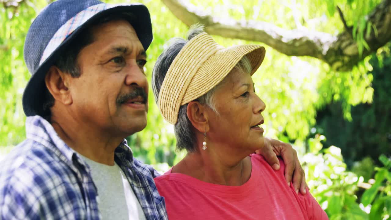 ⁇ 는 고령 커플