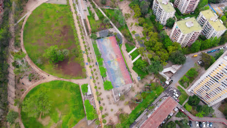 Ines-de-suarez-park-with-sport-courtyard-Santiago-de-Chile-providencia