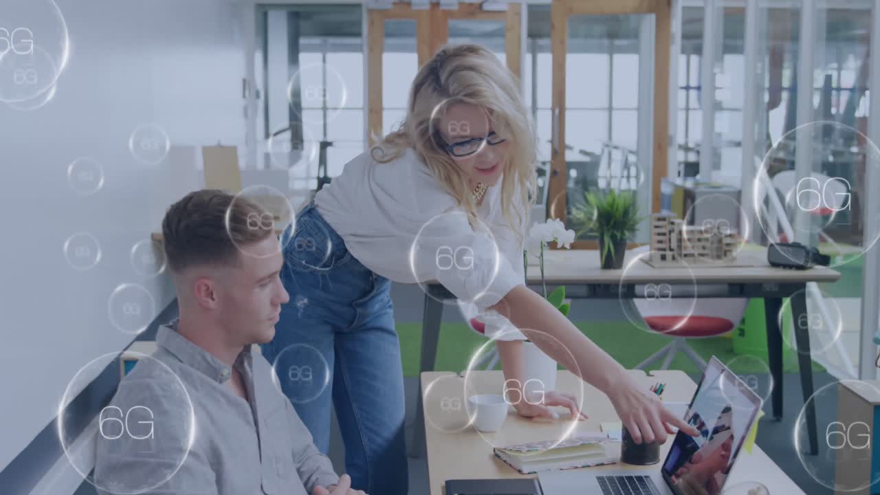 animación de texto de 6g sobre diversas personas de negocios en la oficina