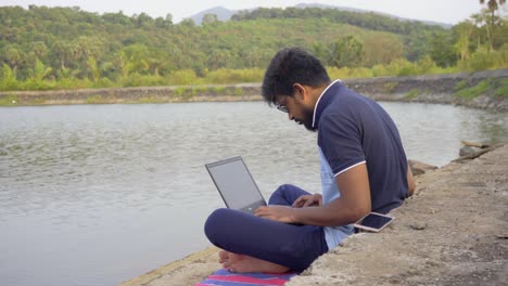 wokring remotely from laptop loaction lake side india new normal