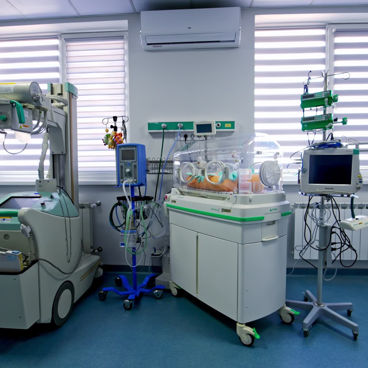 Well-equipped resuscitation ward for newborn babies. Advanced equipment in pediatric unit of a maternity hospital