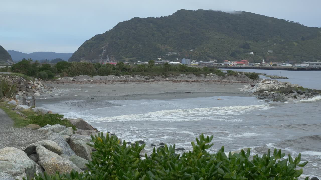 Waves Splashing At Hokitika Beach In West Coast Region Of New Zealand's South Island - Wide Shot