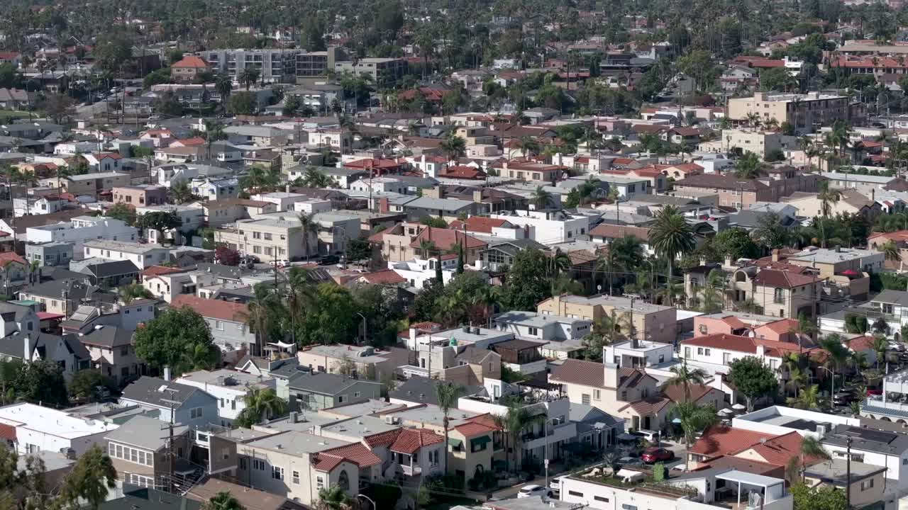 고급 롱 비치, 캘리포니아 이웃 - 항공 플라이오버