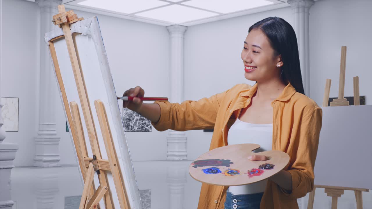 미술관 에서 여자 그림 을 그리는 것