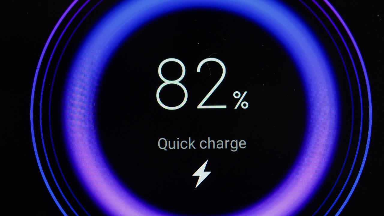 Phone Battery Status Displaying 82%