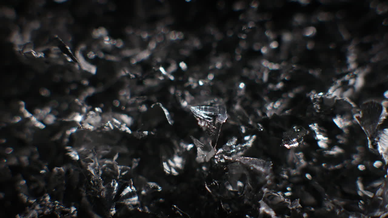 Silver metal erratic movement