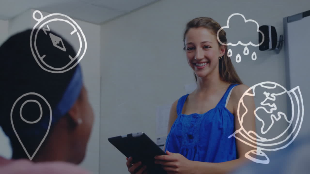 mujer sonriente sosteniendo una tableta, animación de viajes y clima sobre personas diversas