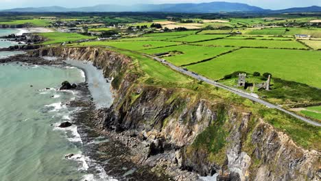 irland episches meer und berge die dramatische küste von co