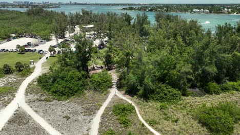 Parque-De-Playa-En-Sarasota-Florida-Vista-De-Drone