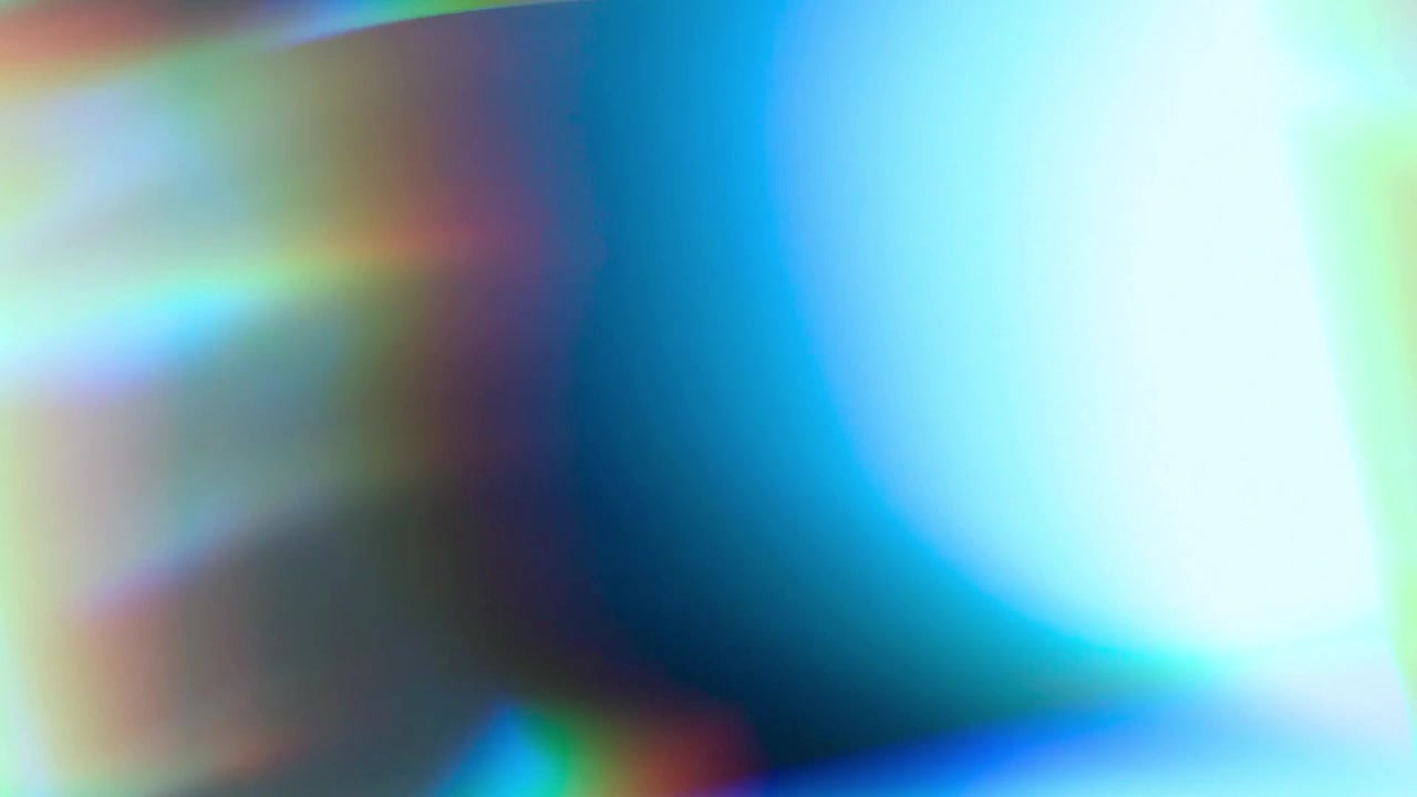 Sfondo astratto con effetti di luce e rifrazioni prismatiche su sfondo nero