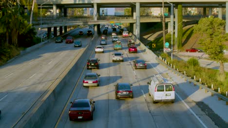 110 autopista de los ángeles hora pico de tráfico