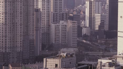 seúl, corea del sur ciudad amplia con trenes y tráfico b-roll cityscape 4