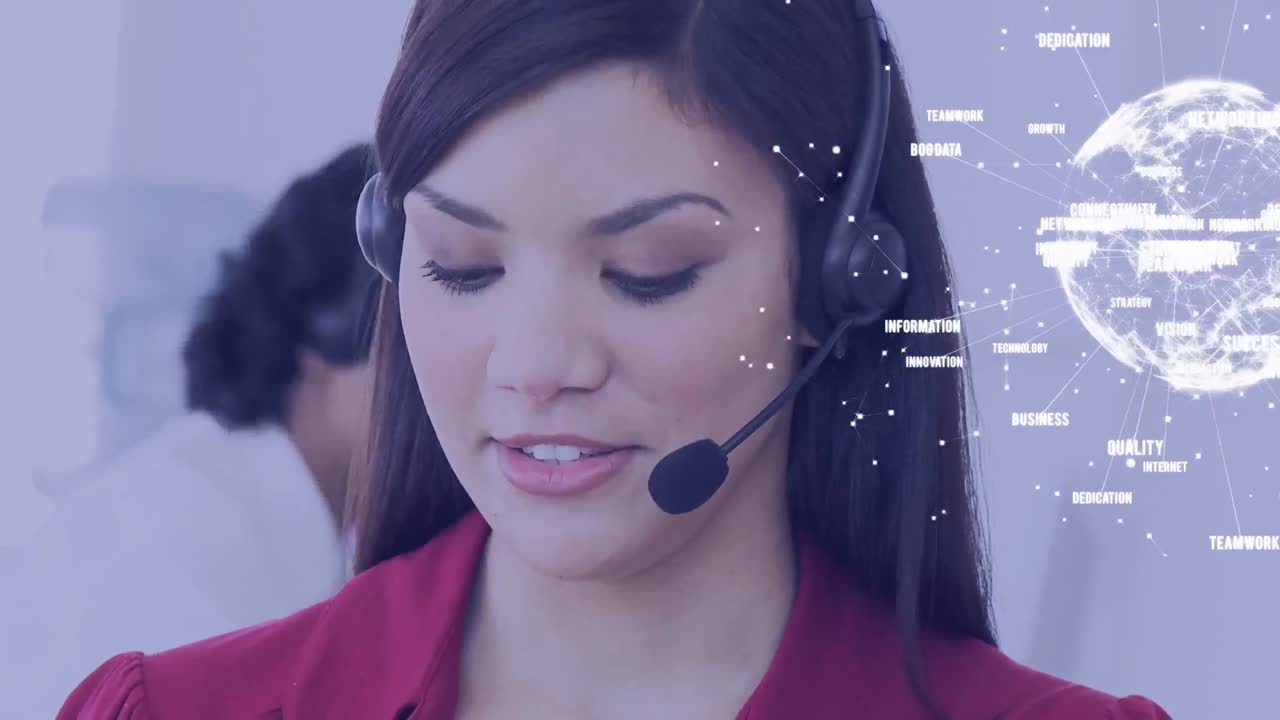 animación del globo sobre auriculares de teléfono de mujer de negocios