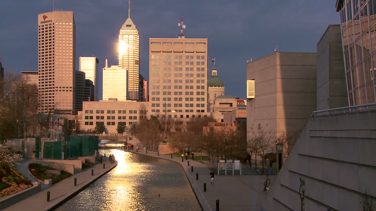 인디애나폴리스 인디애나 리버 워크(indianapolis indiana river walk)