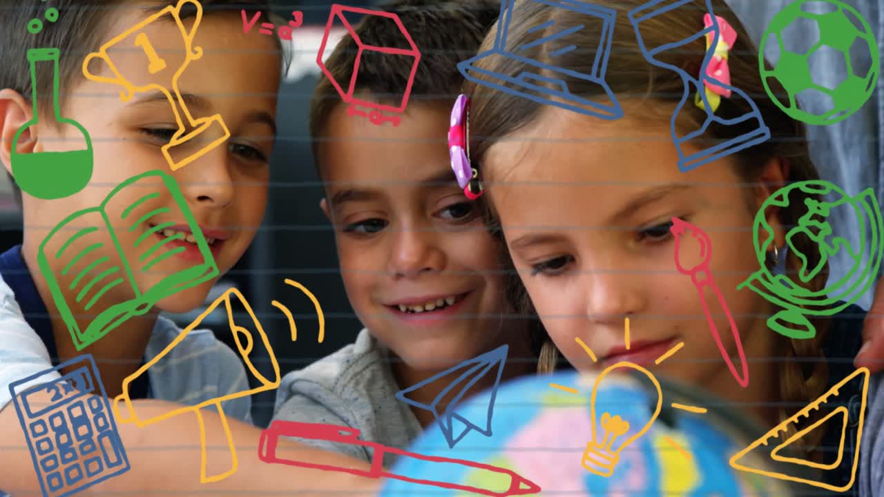 animación de iconos de concepto escolar sobre diversos estudiantes que estudian con el modelo de globo en la escuela