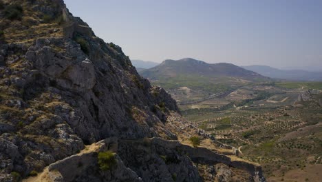 Drohnen-Luftaufnahme-Der-Burg-Von-Korinth