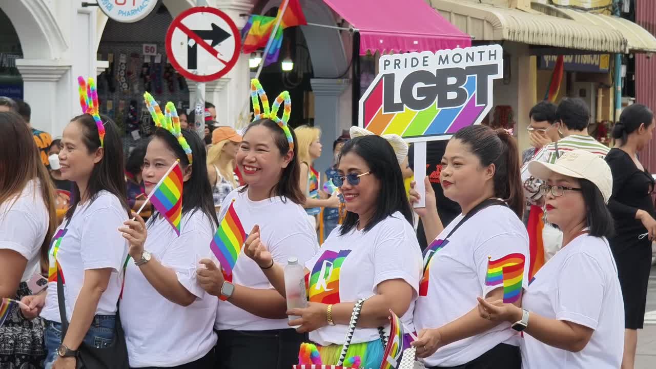 celebración del mes del orgullo lgbt en tailandia