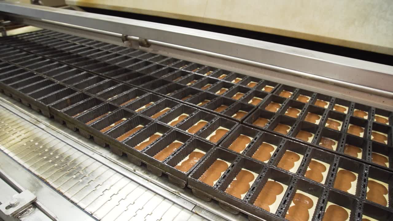 Marble cake factory in Germany, production line