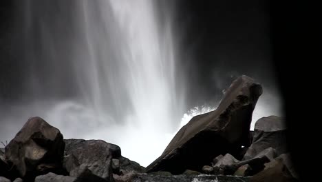 beautiful waterfall near fortuna costa rica 3
