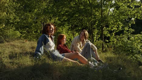 friends relaxing in a park
