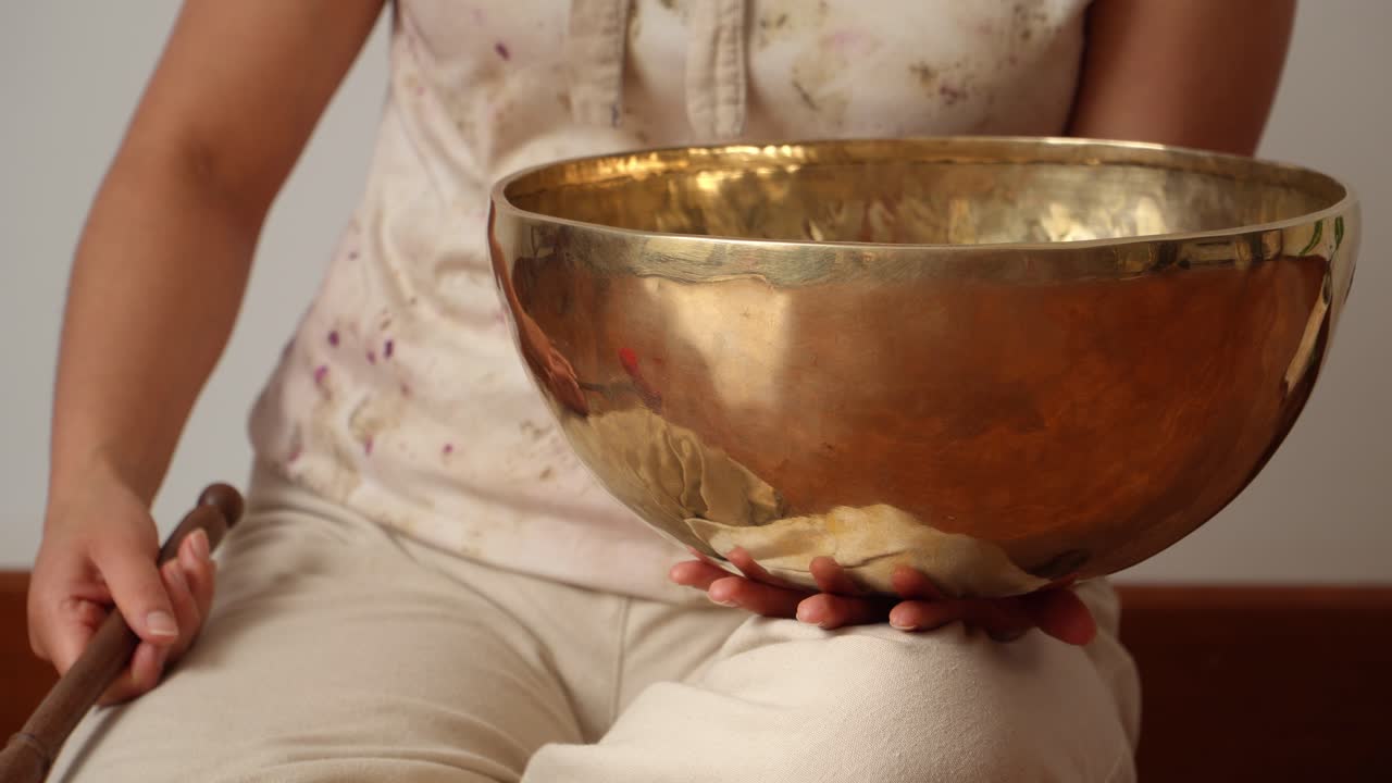 la meditación del cuenco de canto