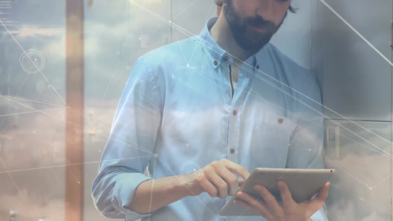 animación de la red de conexiones a través de un estudiante masculino usando una tableta