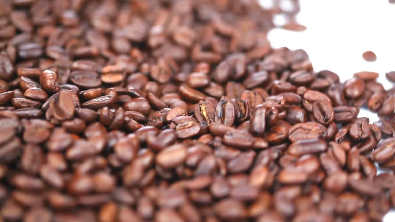Coffee beans turning
