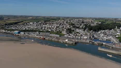 Padstow-overview-Cornwall-UK