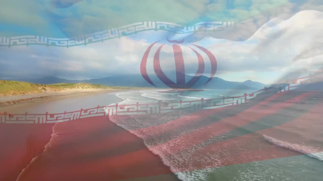 цифровая композиция размахивающего иранским флагом на фоне воздушного вида пляжа и морских волн