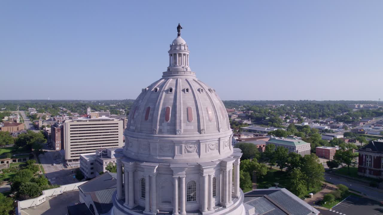 Capture the majestic Capitol dome and the scenic Missouri River with dynamic aerial views.