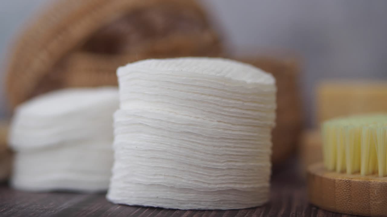 Cotton Pads for Skincare and Makeup Removal