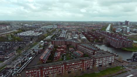 vista panorámica aérea de las arquitecturas medievales en la ciudad de utrecht, países bajos