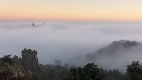 Foggy-morning-in-Toledo