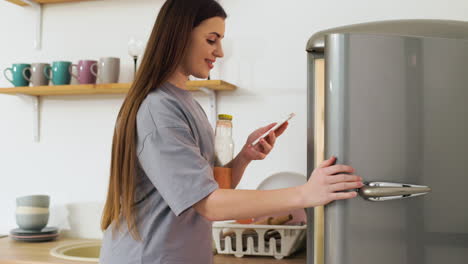 Woman in the kitchen