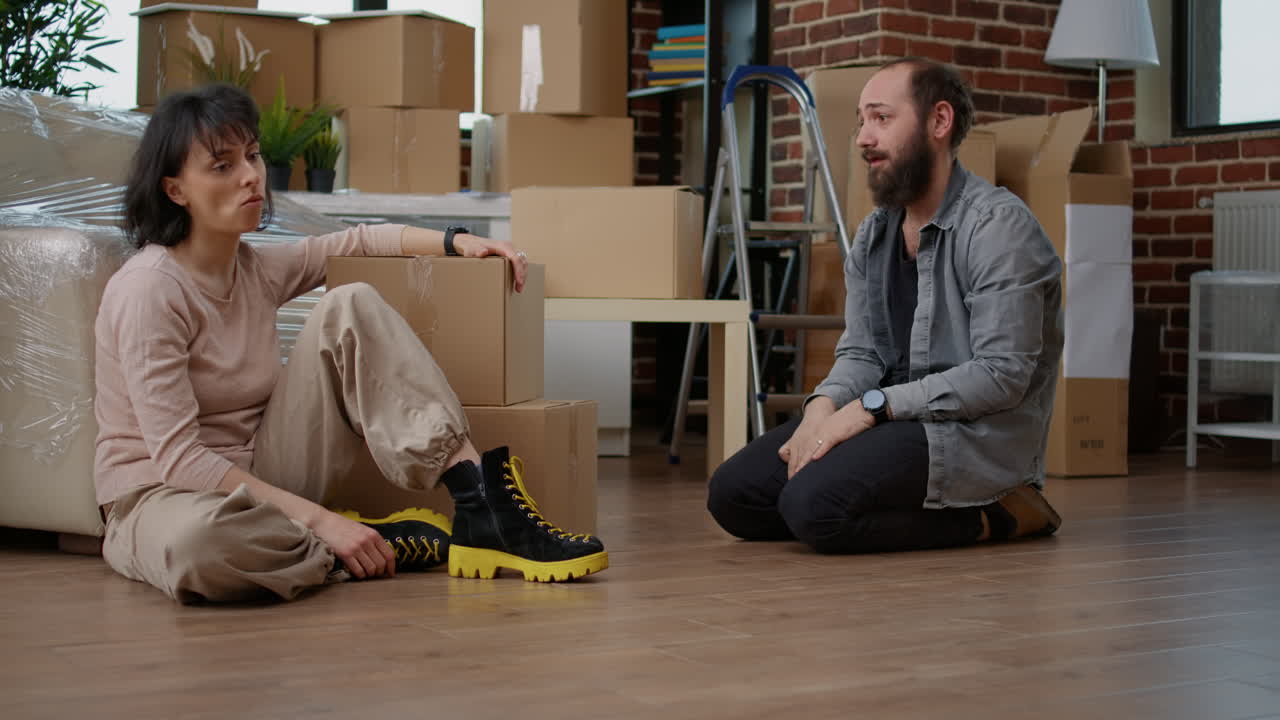 Married partners fighting over house mortgage payment