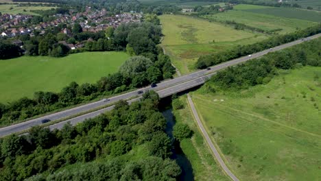 Grabación-De-Coches-Cruzando-El-Río-Stour-En-Canterbury