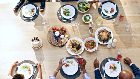 Family,-lunch-and-happy-in-garden-for-thanksgiving