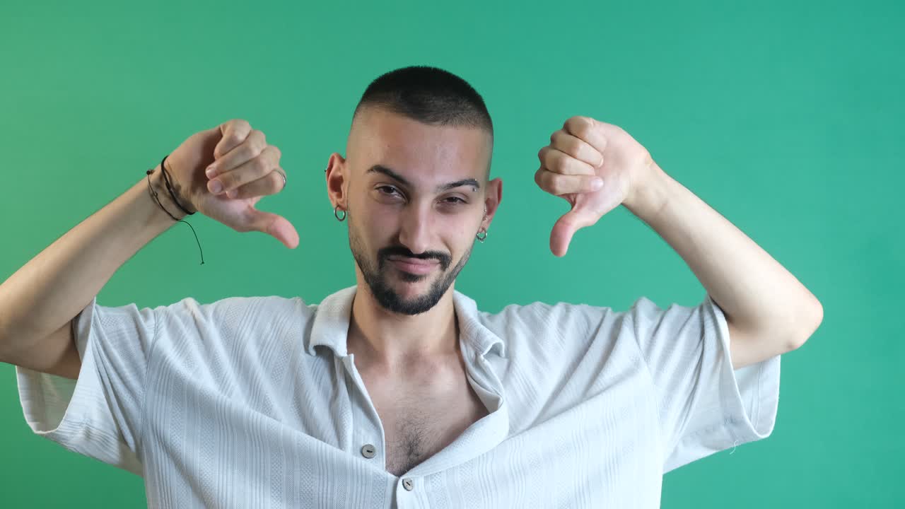 el hombre no le gusta el signo