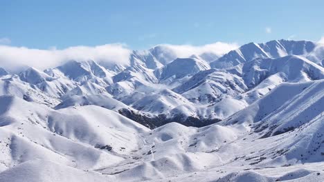 new zealand mountains during winter