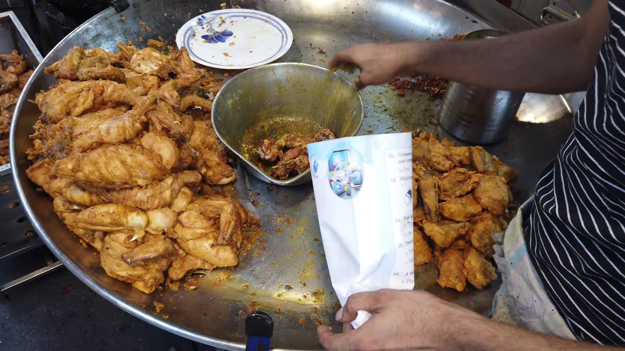 인도 아대륙에서 인기 있고 유명한 거리 음식