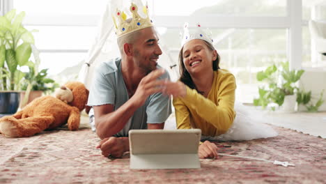 Tablet,-dad-and-daughter-fantasy-with-a-high-five