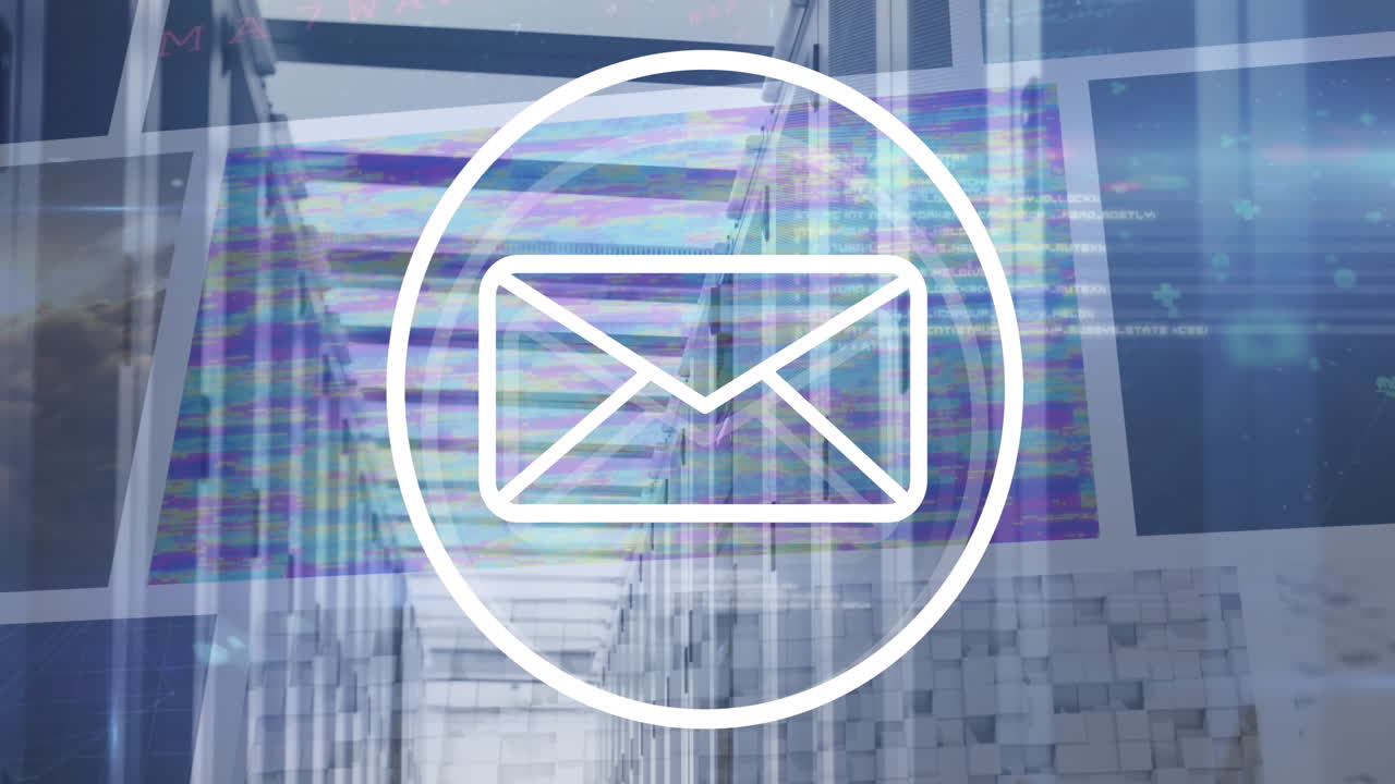 animación del icono del mensaje a través de la interfaz con el procesamiento de datos contra la sala de servidor de computadora