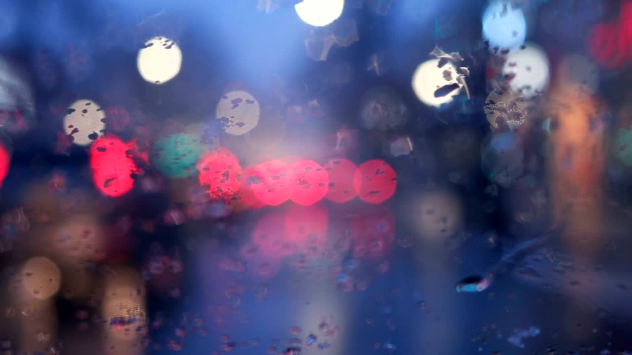 la ciudad de nueva york bajo la lluvia.