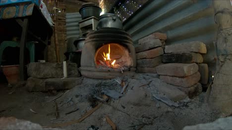 Makeshift-stove-in-lombok-Indonesia