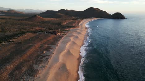 aérea de todos santos baja california sur méxico dunas de arena playa solitaria