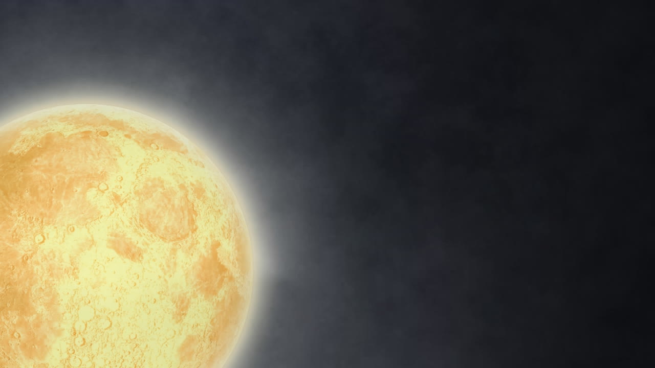 луна и облака дыма