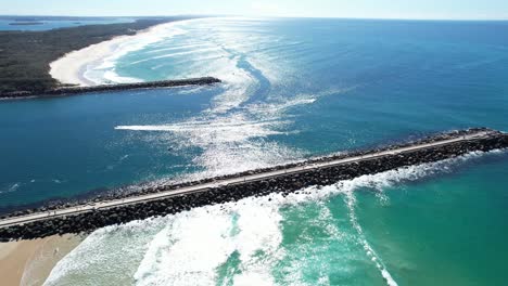 Perfekter-Tag-An-Der-Landzunge-–-South-Stradbroke-Island-Und-Southport-–-Gold-Coast-–-Queensland-–-Queensland-–-Australien-–-Luftaufnahme