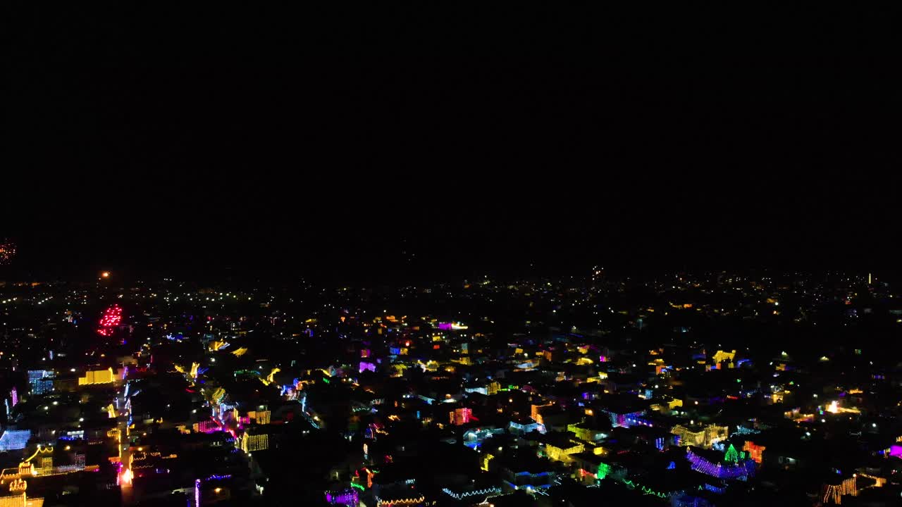 인도 펀자브 디왈리 축제의 불꽃놀이