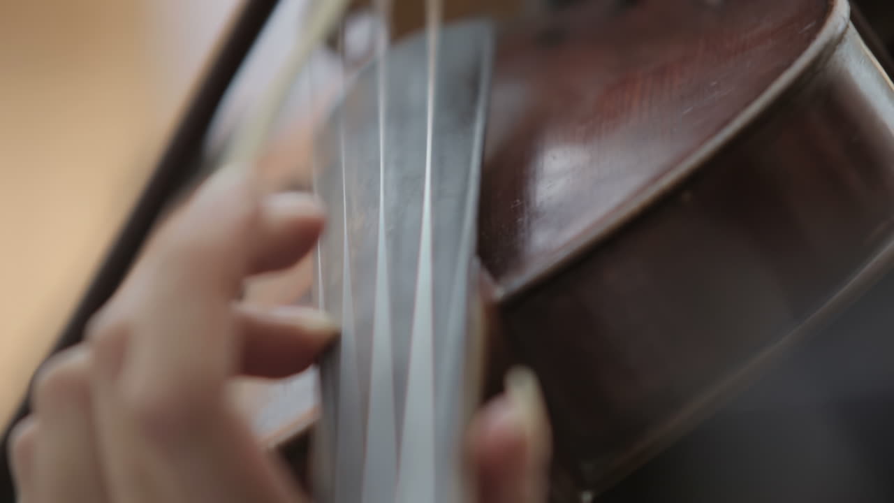 Playing the violin closeup