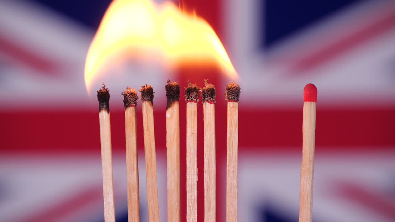 코로나 바이러스 유행, 사회적 거리 두기, 도미노 효과, 코로나19 확산, 고립된 불꽃놀이, 바이러스 확산 중단, 격리, 봉쇄